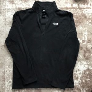 Women’s North Face 1/4 zip. No pockets. Never worn